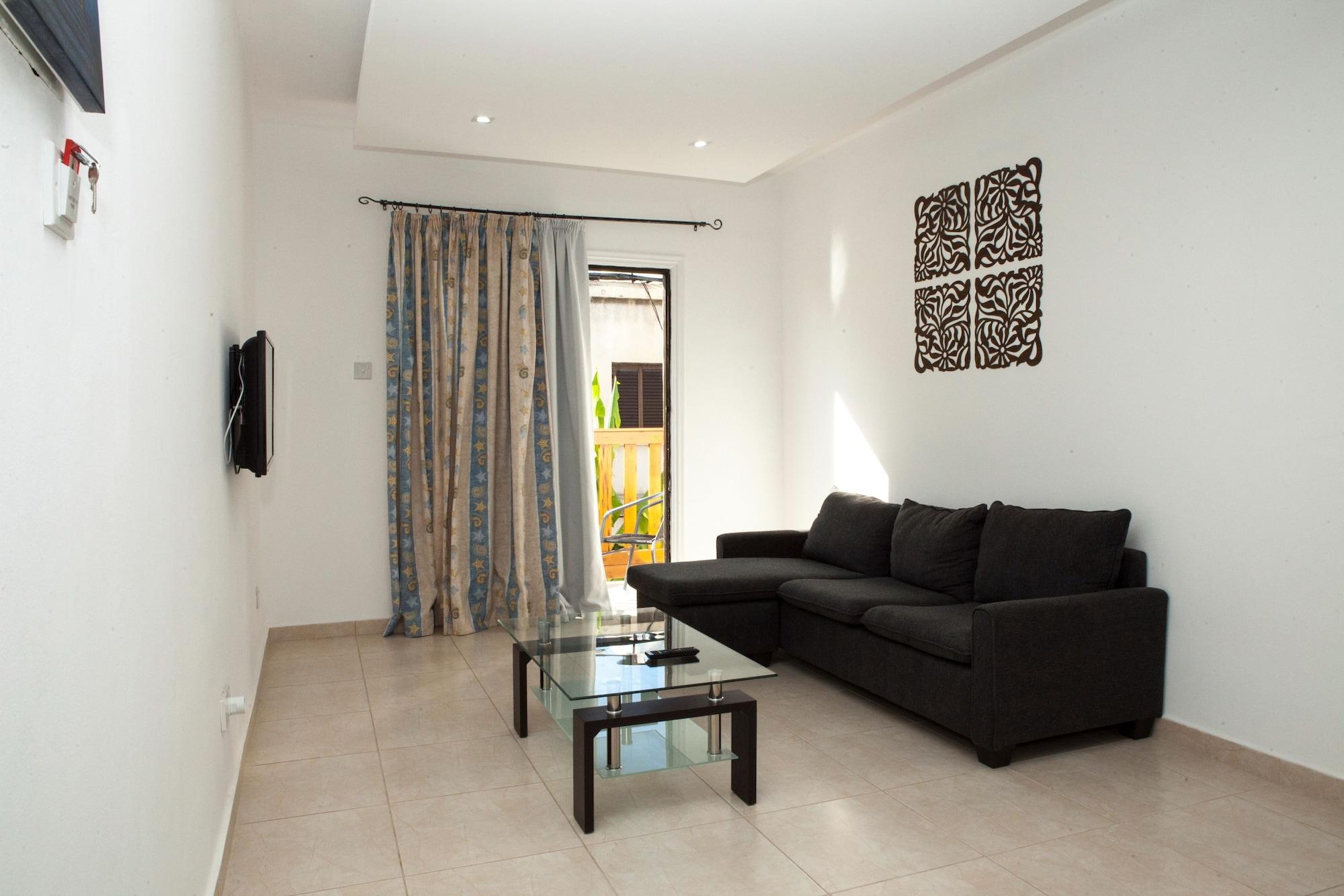 Alecos Hotel Apartments Paphos Exteriör bild